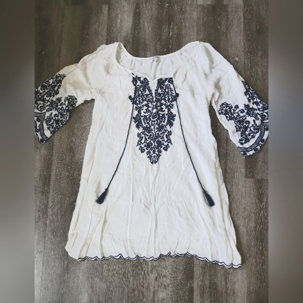 Chic connections dress size m